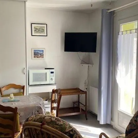 Centre Amelie-les-bains Avec Balcon, Garage Et Ascenseur - Fr-1-703-132 Amelie-les-Bains-Palalda