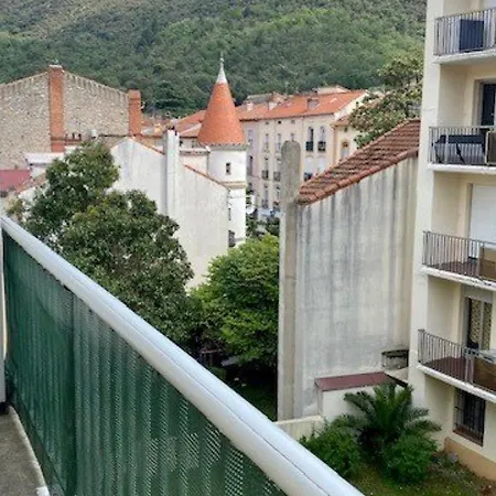 Centre Amelie-les-bains Avec Balcon, Garage Et Ascenseur - Fr-1-703-132 *
