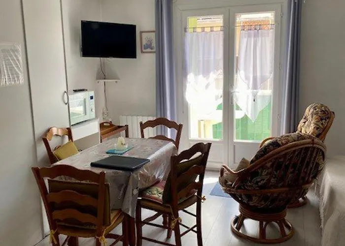 Apartman Centre Amelie-les-bains Avec Balcon, Garage Et Ascenseur - Fr-1-703-132 Amélie-les-Bains-Palalda